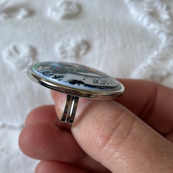 Tarina Tarantino rare Queen Alice in Wonderland adjustable ring Acid Alice - Picture 9 of 10